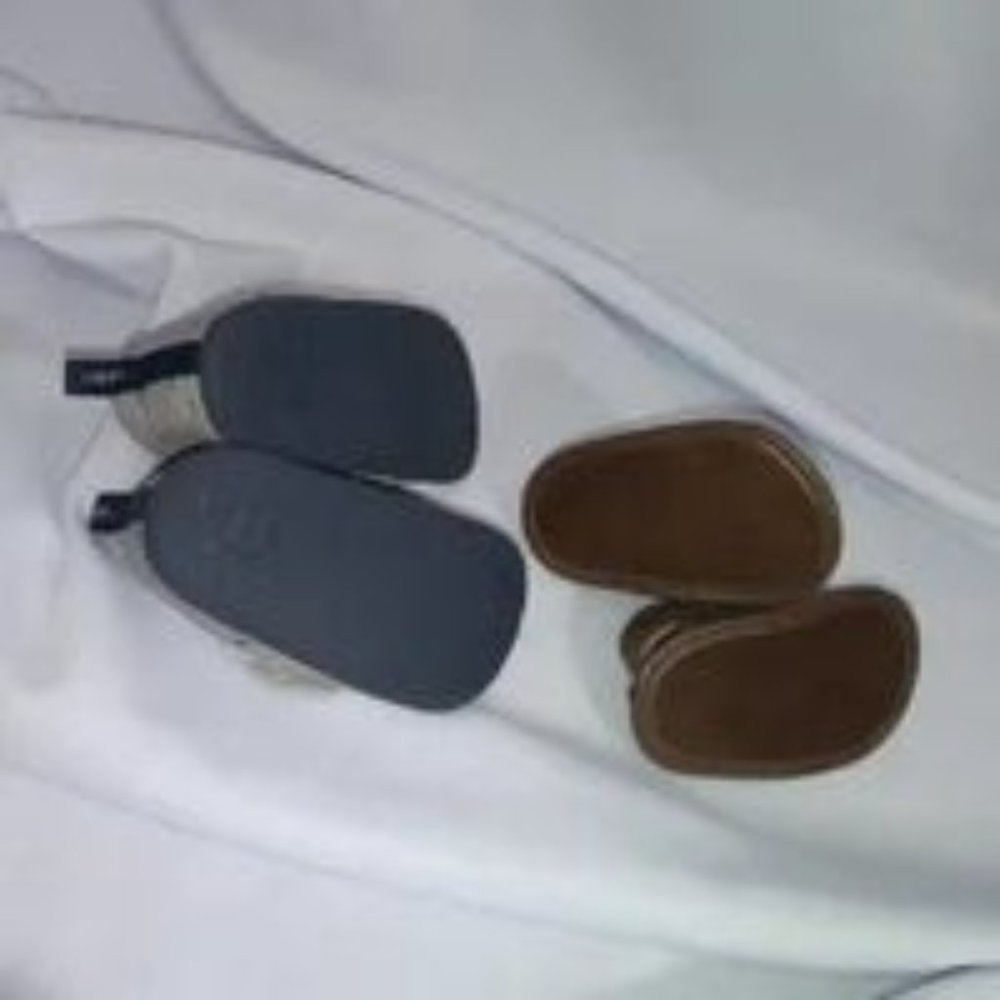 ⭐ 2 Infant Baby Boys Shoes Sandals Carter's & Gymboree - Picture 3 of 5